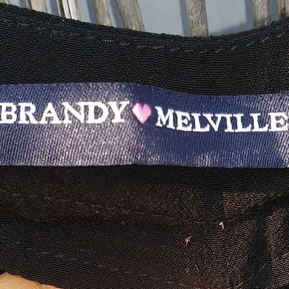 Brandy Melville Black V-Neck Crop Top - Women's - S - Picture 7 of 13